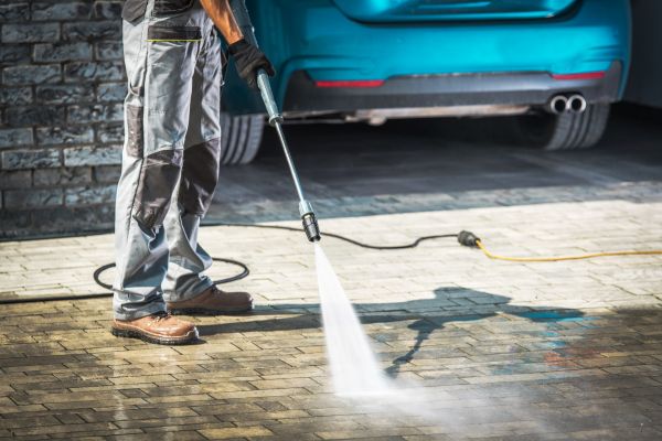 Cost of Driveway Pressure Washing in Lansdale