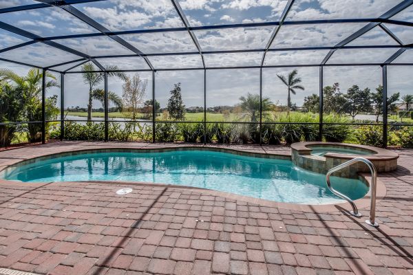 Cost of Pool Enclosure Cleaning in Lansdale