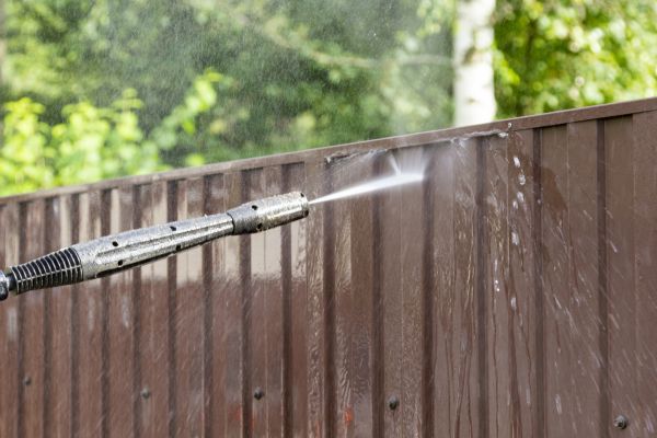 Cost of Vinyl Fence Cleaning in Lansdale
