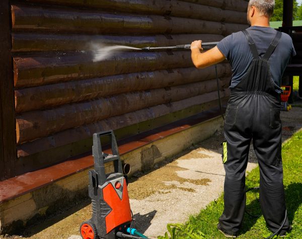 Cost of Log Home Pressure Washing in Lansdale