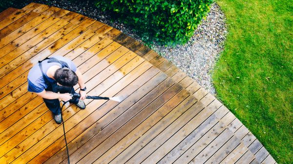 Cost of Deck Pressure Cleaning in Lansdale